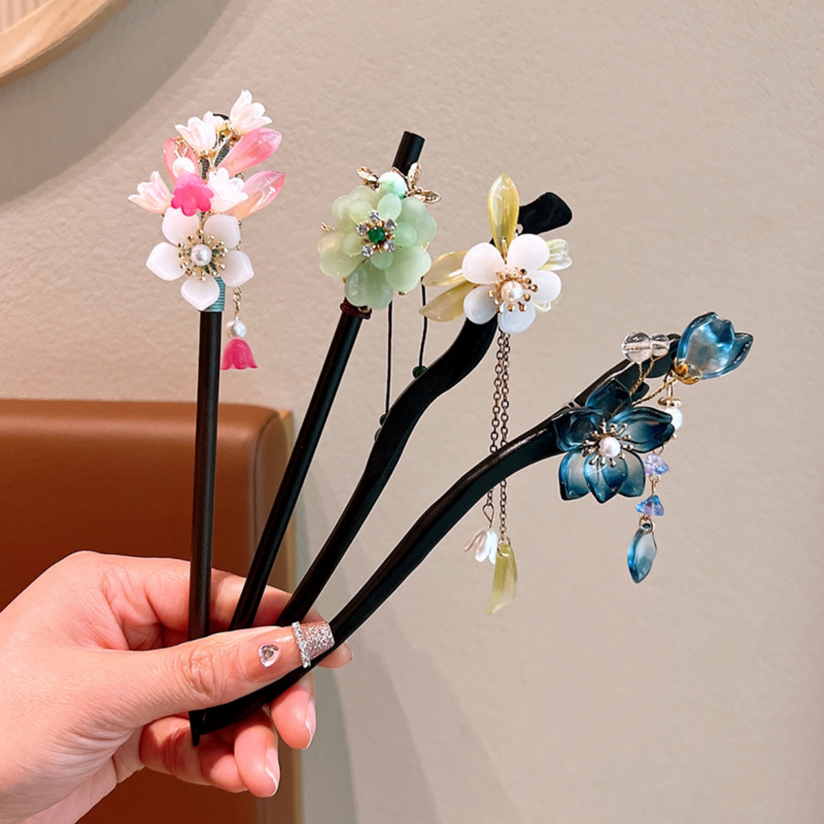 Exquisite Flower Tassel Wooden - Vintage Fashion In Chinese ulasan dan harga